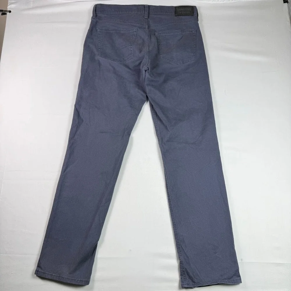 Signature by Levi Strauss Mens Athletic Fit Chinos Gray 34x34 Stretch Zip Pocket